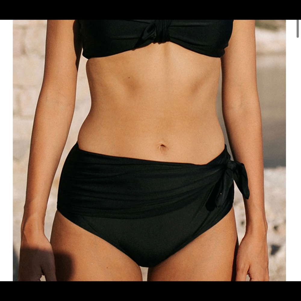 Albion Fit midi tie full coverage bottom